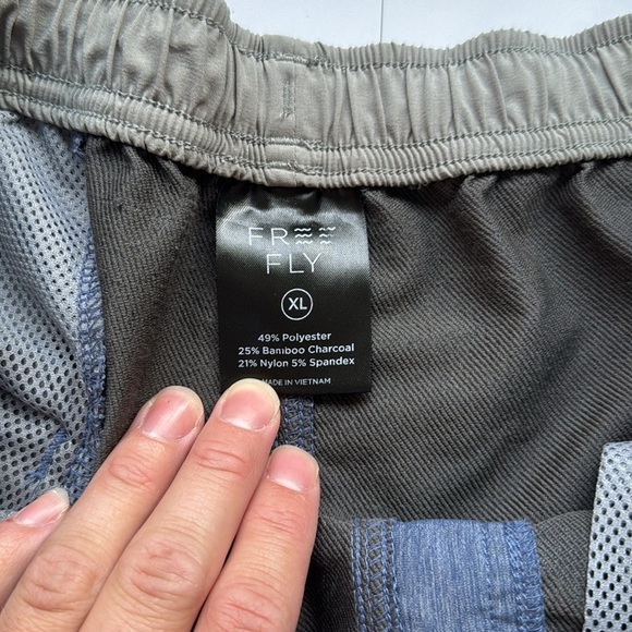 Free Fly swim trunks - Picture 3 of 6